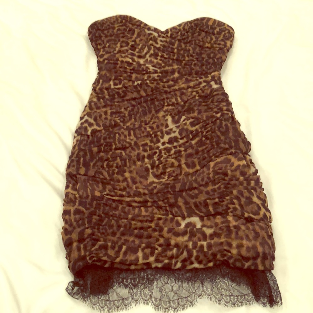 BCBGMAXAZRIA Strapless dress